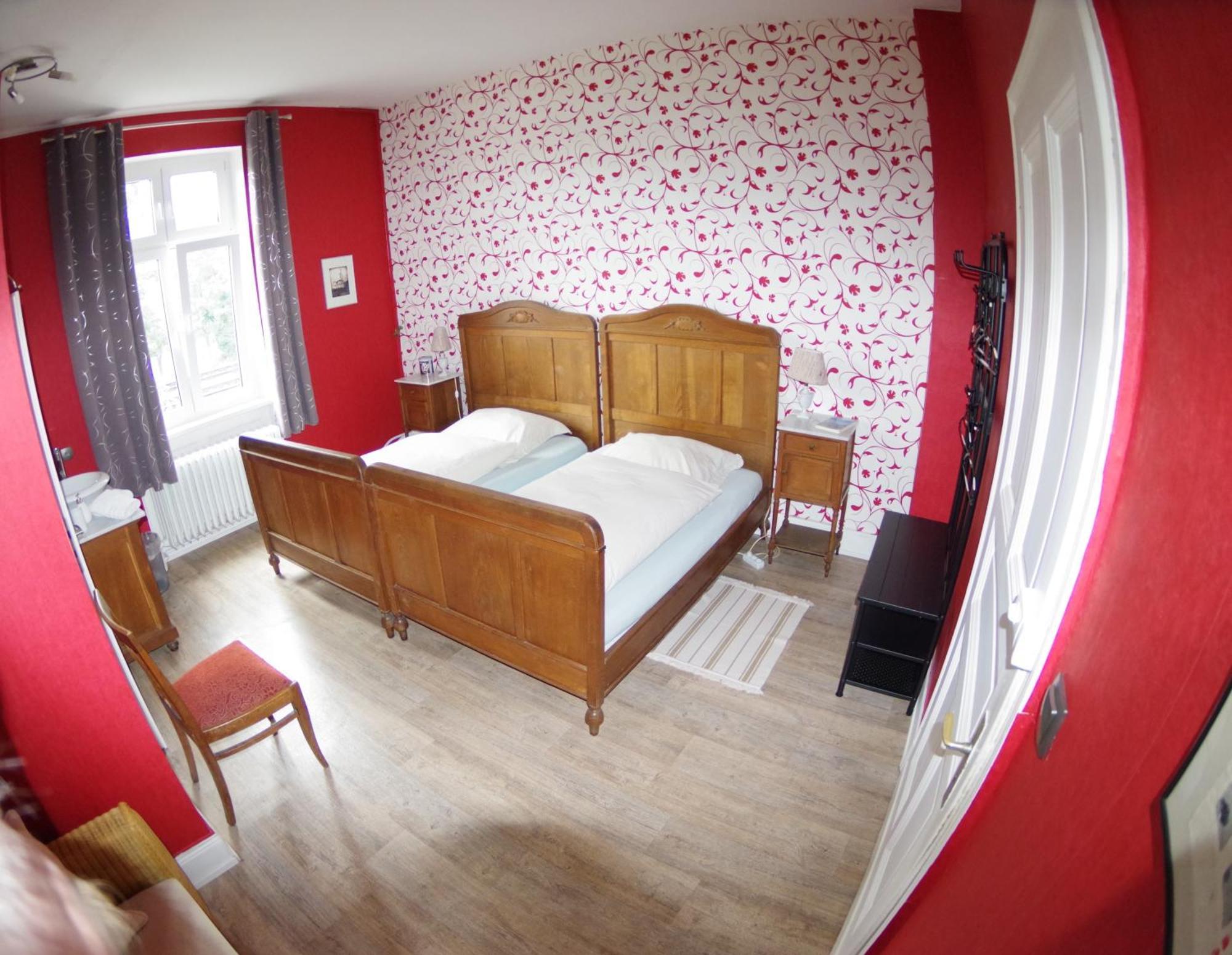 Wohnen Im Burghotel Lorch am Rhein Pokoj fotografie